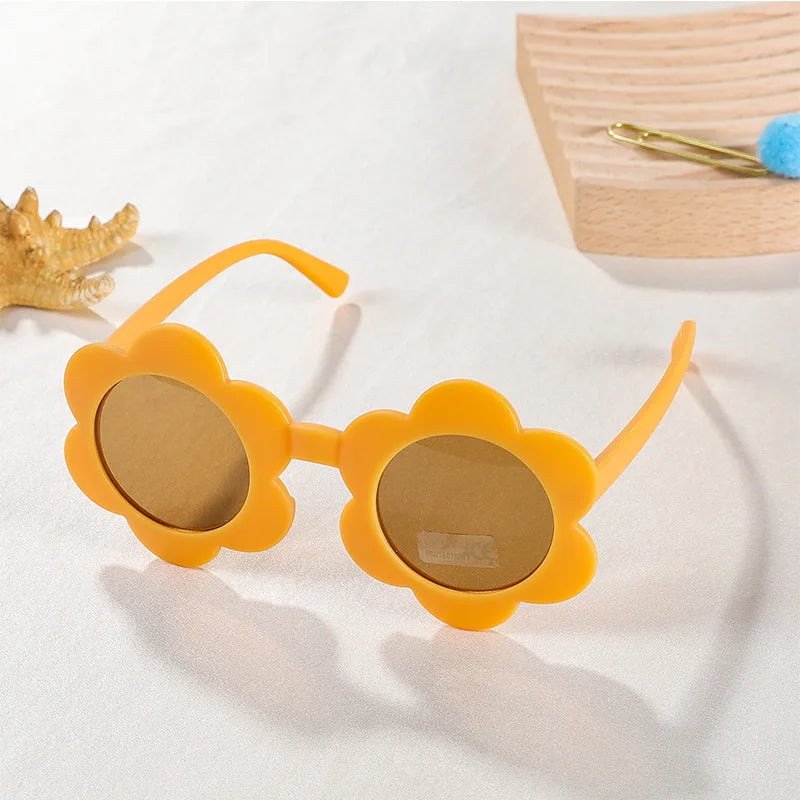 Flower-Shape Kids Sunglasses - Kindle Kids ABC - view 5