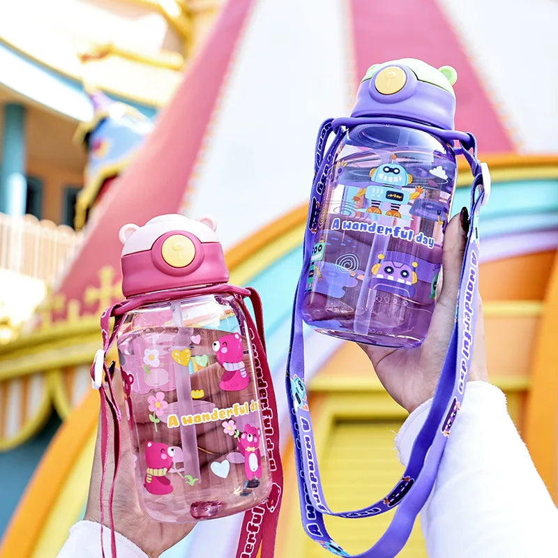 Kids sippy cup with straw and handle 650ml spill-proof bottle
