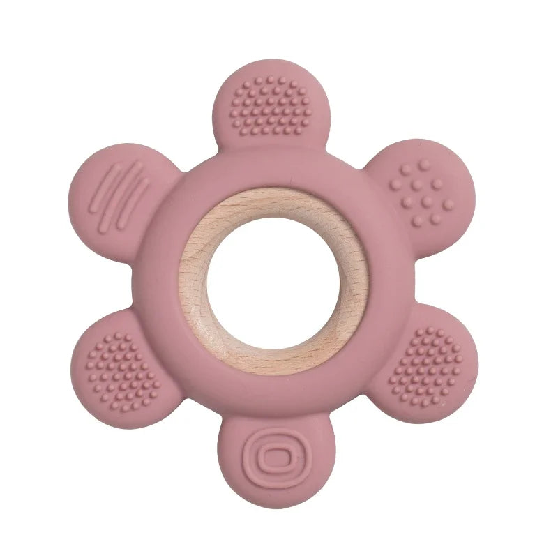 wooden-bear-teether-olive-kindlekidsabc