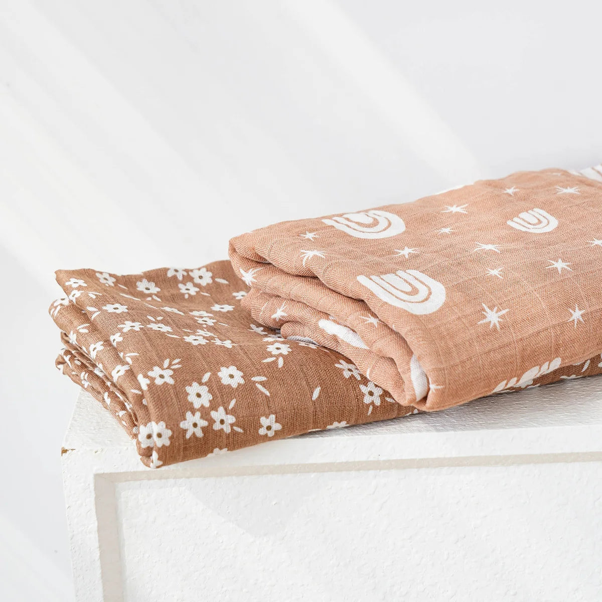 120x110cm 2-Layer Cotton Muslin Baby Swaddle - Kindle Kids ABC - view 4