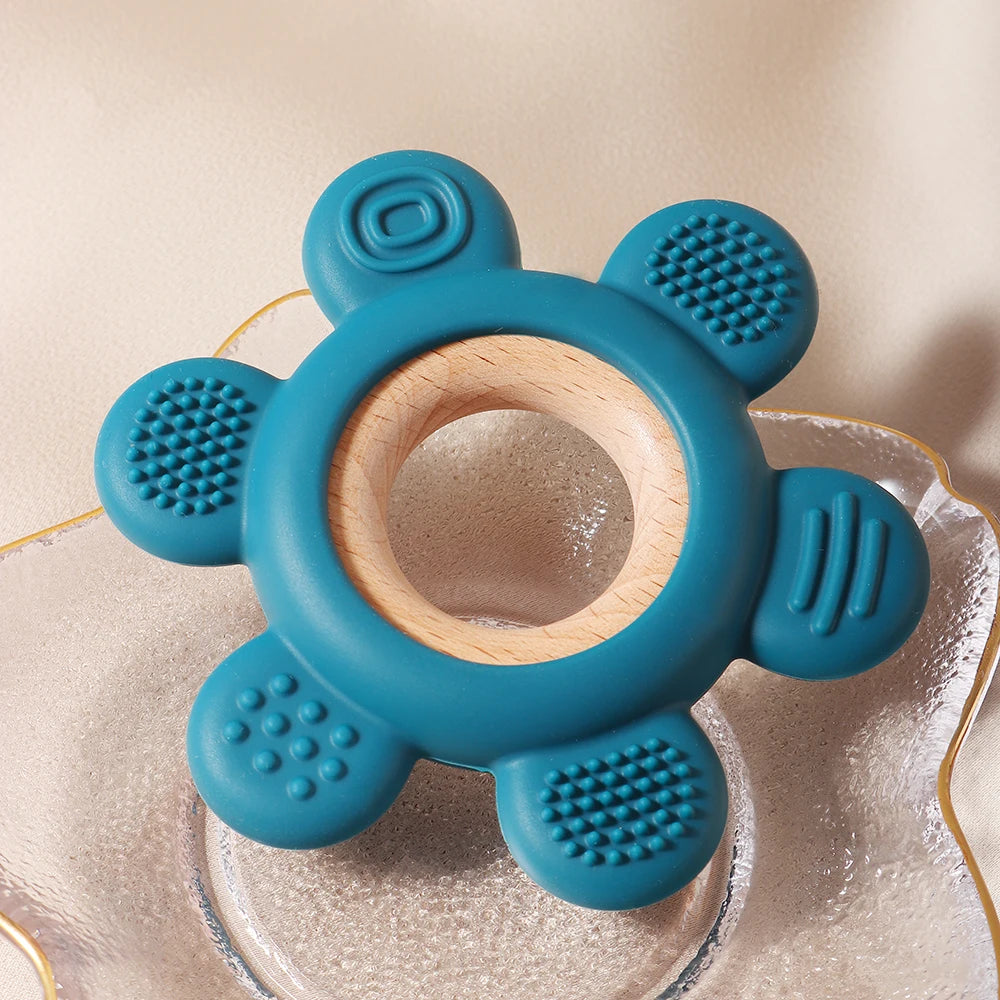 wooden-flower-teether-natural-kindlekidsabc