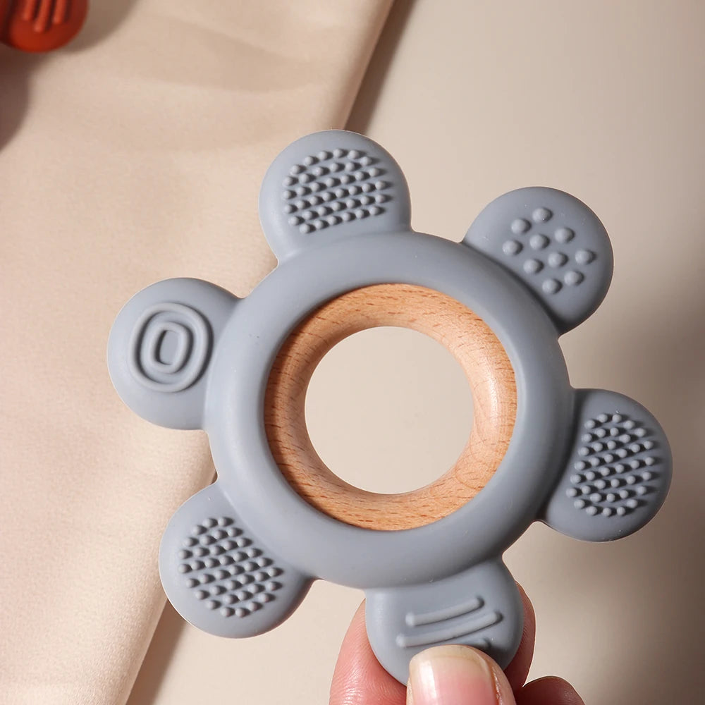 wooden-flower-teether-newborn-kindlekidsabc