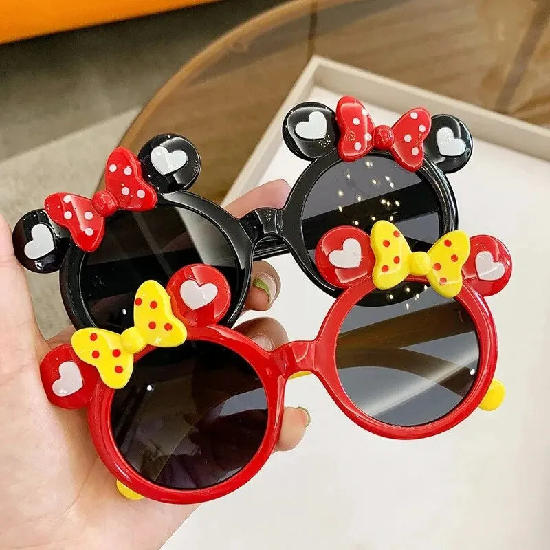 Kids cartoon UV400 sun protection sunglasses