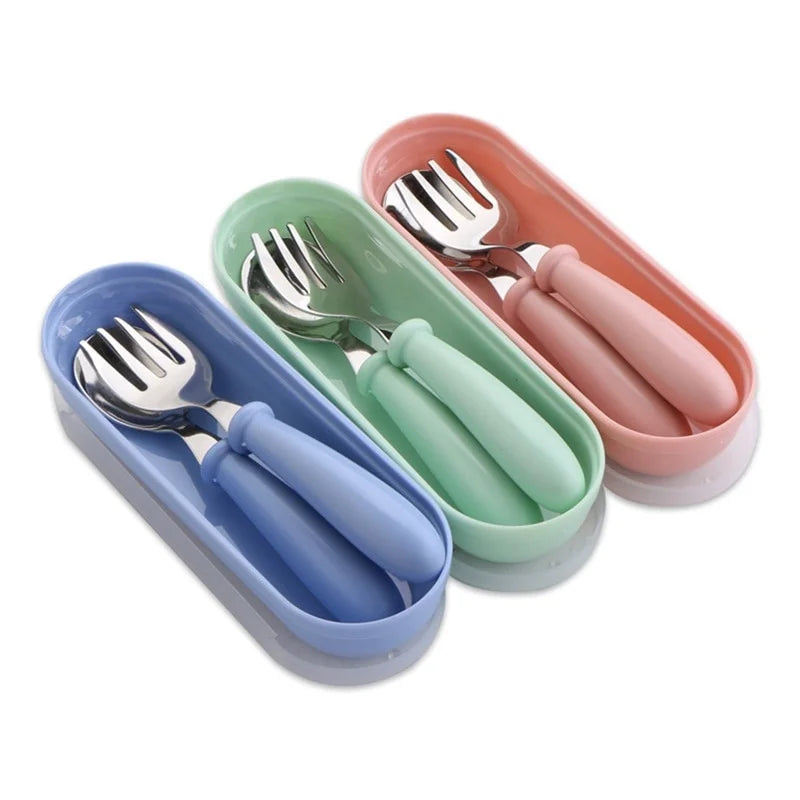 Kids stainless steel cutlery set with portable carry case for toddlers