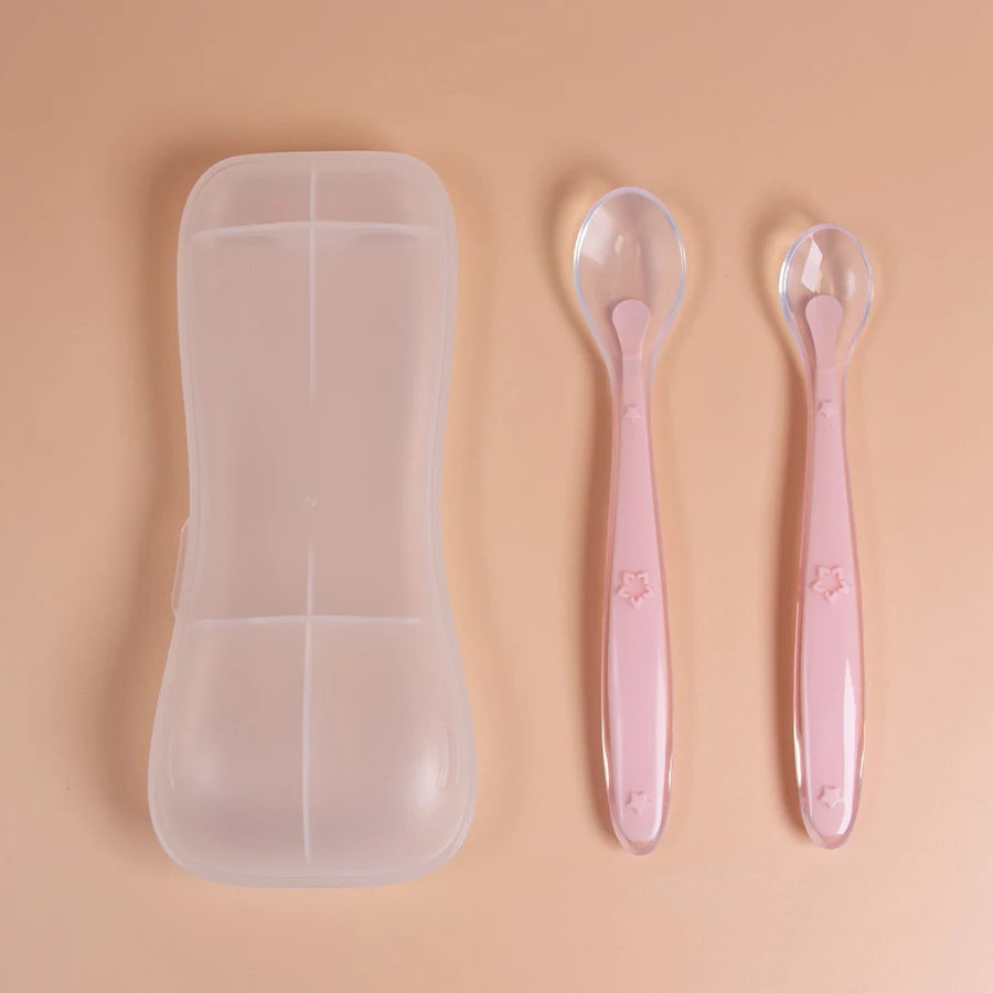 Baby silicone training spoon set with star-shaped easy-grip handle