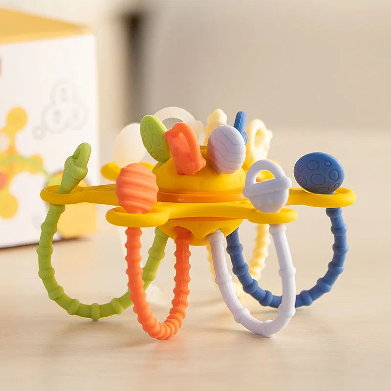Montessori pull-string sensory teething toy for babies - photo 9