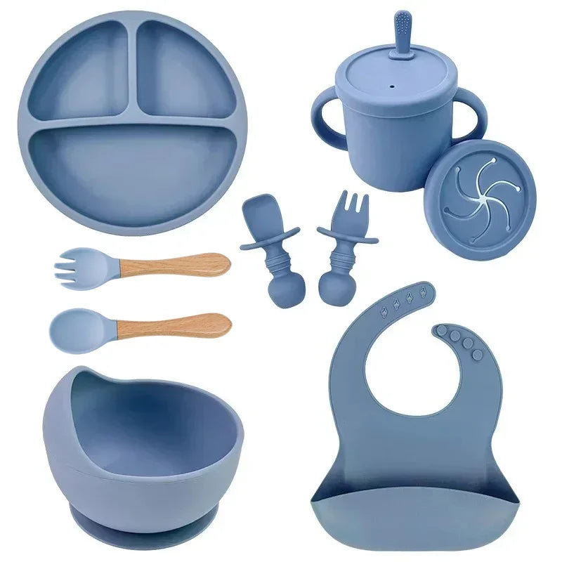 Silicone baby feeding set with suction plate, bowl and spoon - photo 15